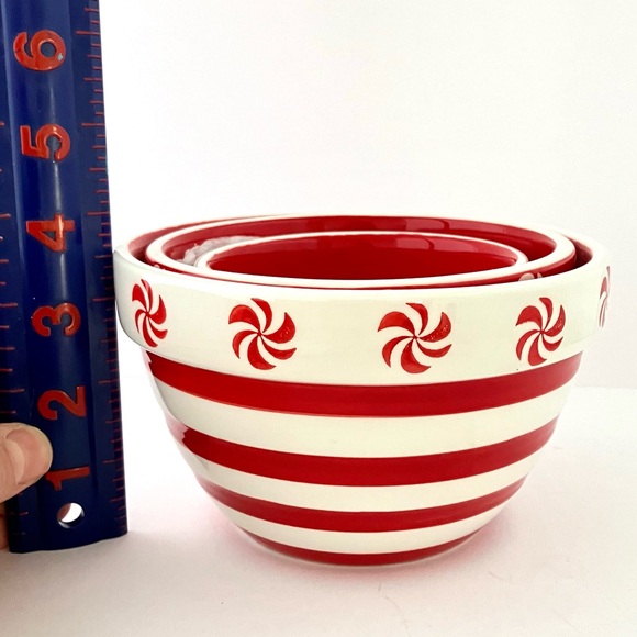 Terramoto Ceramic 3 Piece Mixing Bowl Set (Peppermint) - Picture 4 of 14